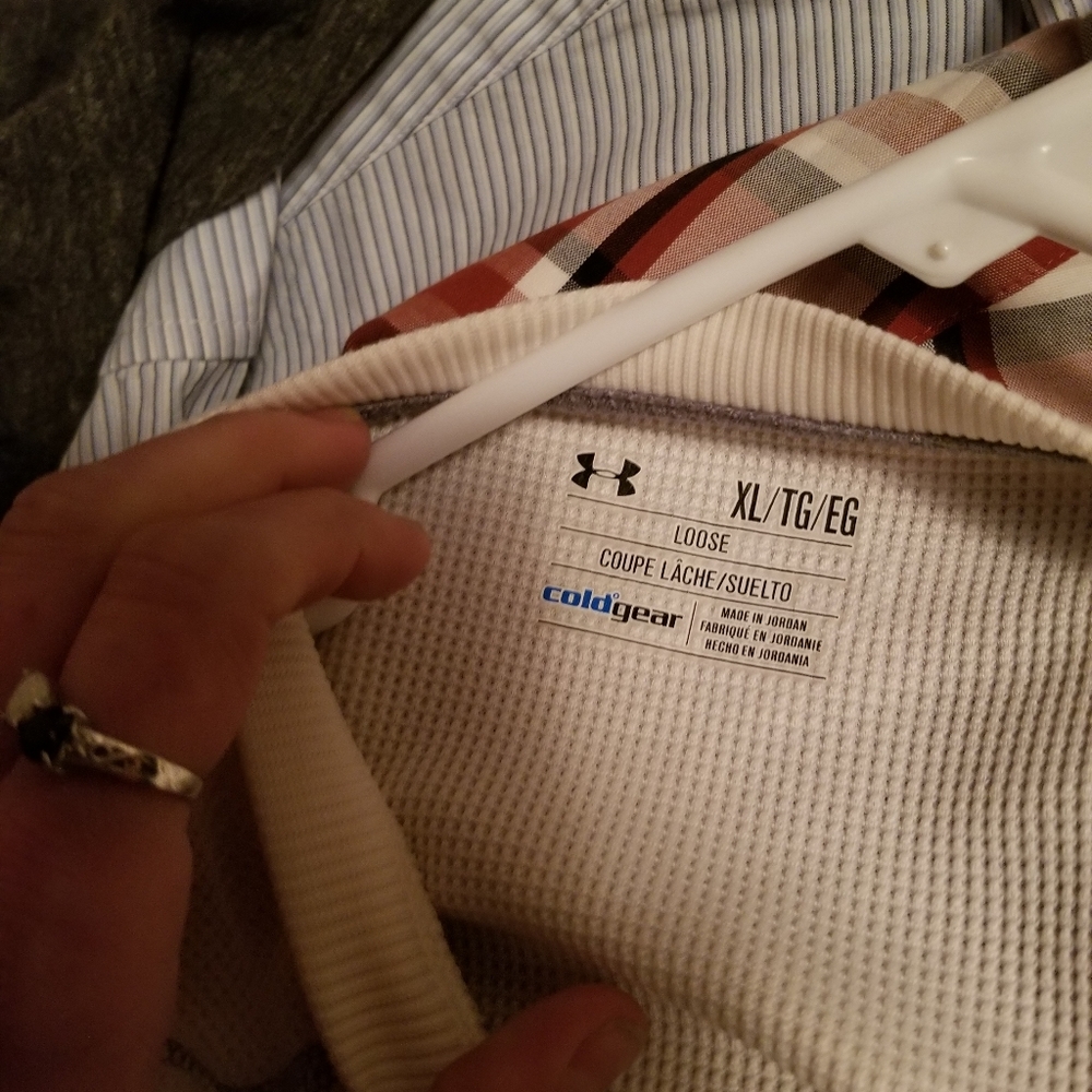 Under Armour thermal LS shirt